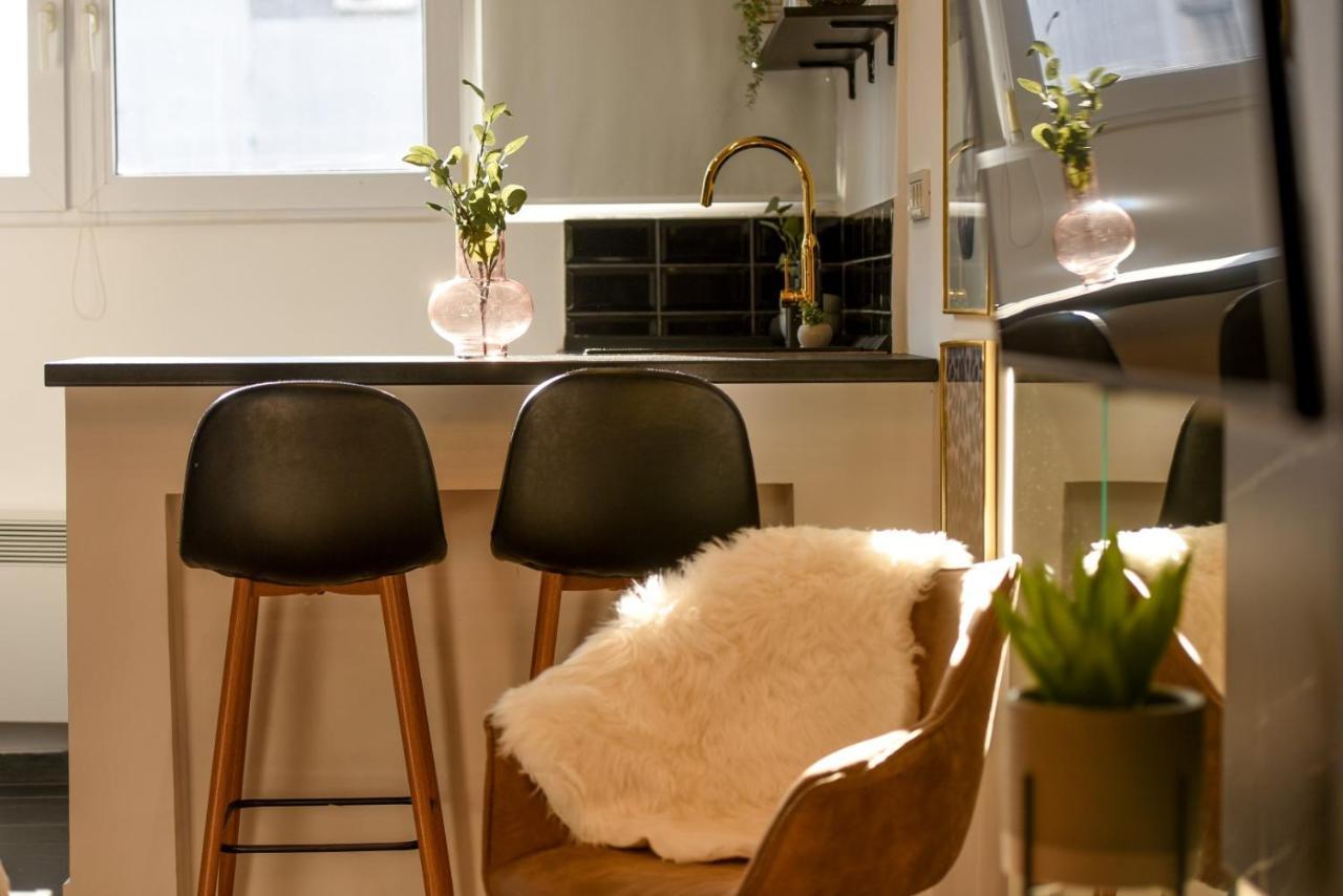Calea Victoriei Modern Studio - Escape In The City Center Bukarest Eksteriør billede